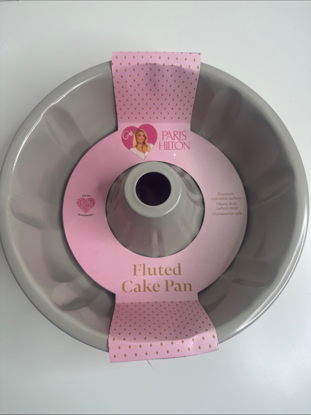 Paris Hilton Fluted Cake Pan — Nonstick Bakeware